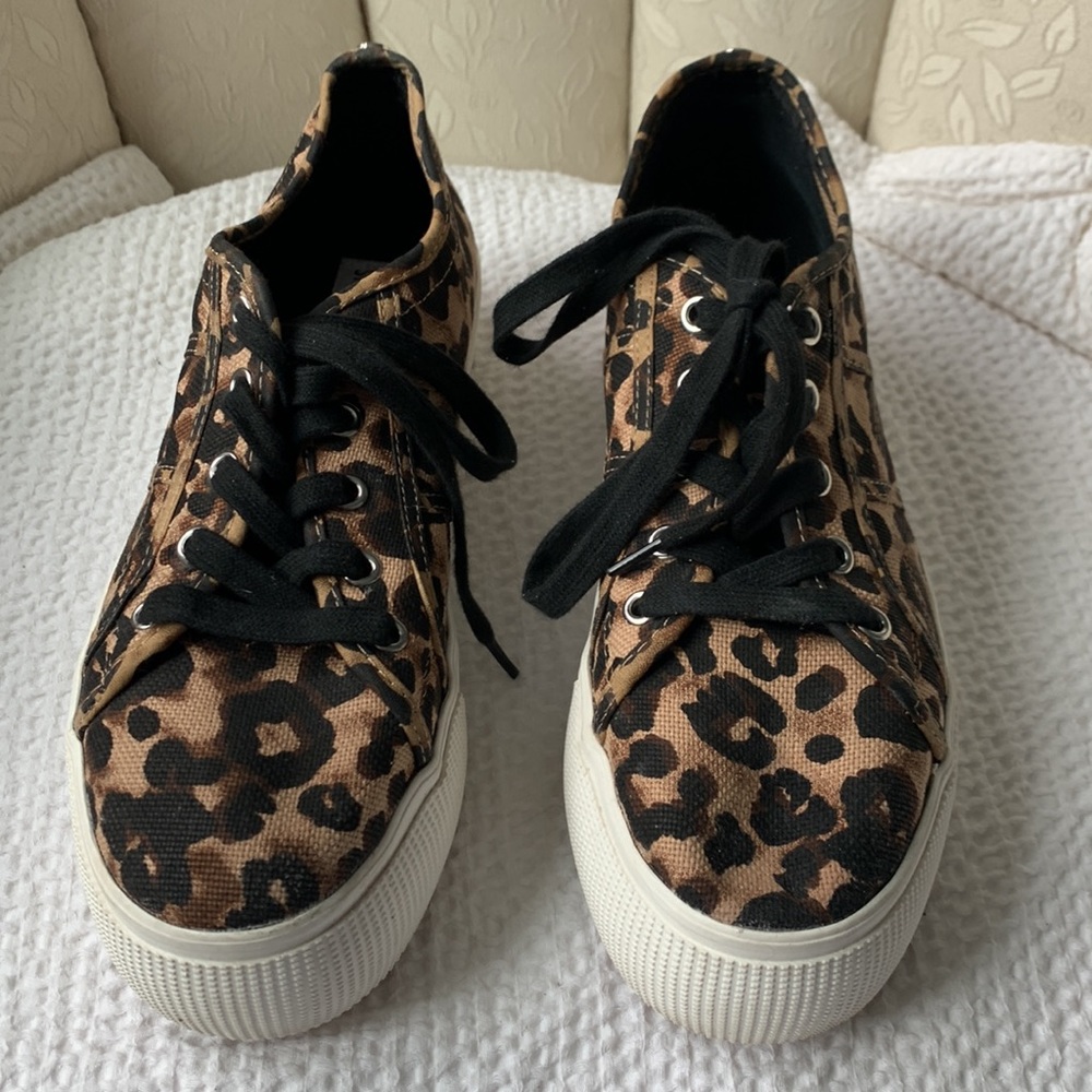 Steve Madden Emmi Leopard Print Platform Sneakers… - image 3